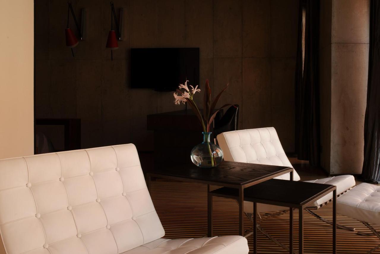 Hotel Monopol วรอตซวาฟ ภายนอก รูปภาพ Interior of a suite at the Hotel